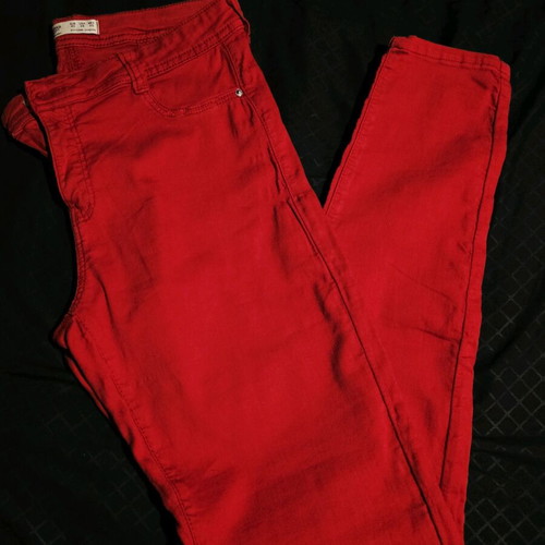 Bershka red pants like new, cotton and elastic size L