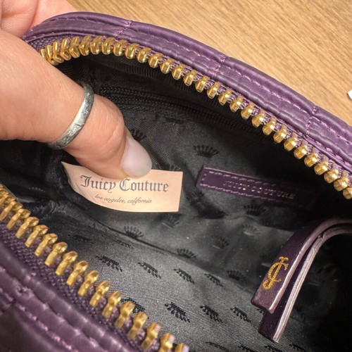 Juicy Couture crossbody bag used, purple