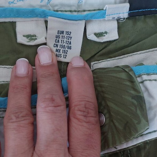 Cargo shorts L.O.G.G. khaki with palm print, like new, size 12 years