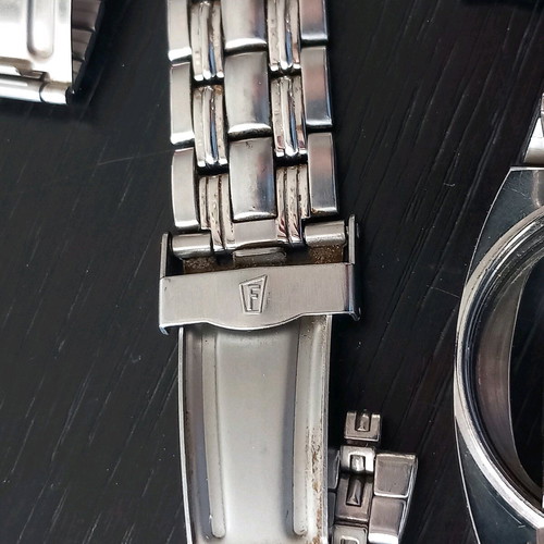 Metal watch bracelets used