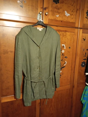 Linen jacket like new with hood and drawstring, size 54 green