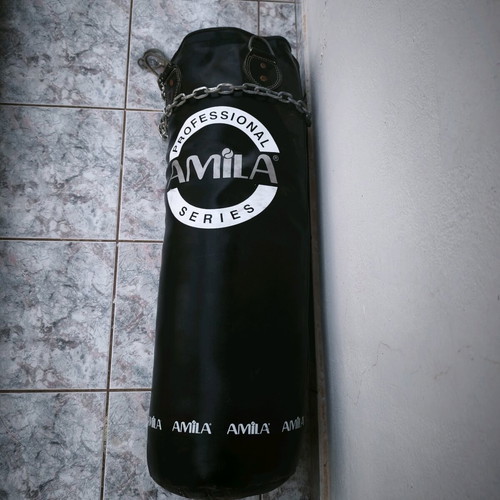 Amila Professional Series punching bag used 90x26