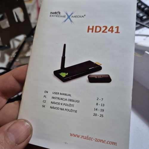 Extreme Media HD241 Smart TV HDMI Dongle Android like new