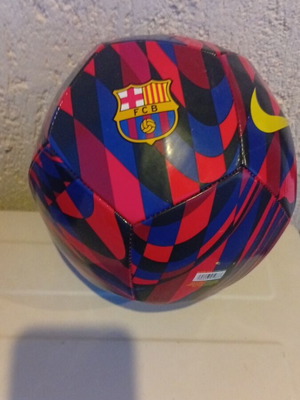 Μπάλα ποδοσφαίρου Barcelona Nike καινούργια, γνήσια
