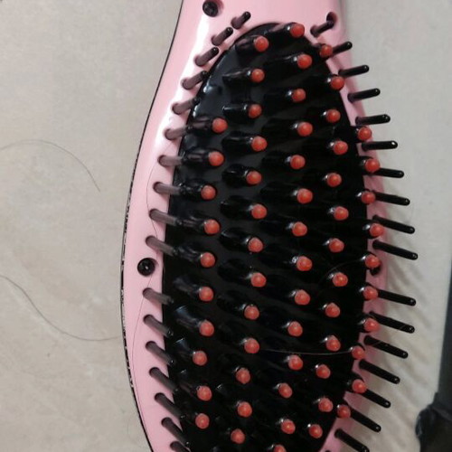 Heated hair brush for straightening and styling like new
