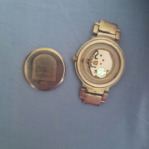 Omax Crystal Quartz wristwatch used, vintage 80s-90s, 24K gold plated