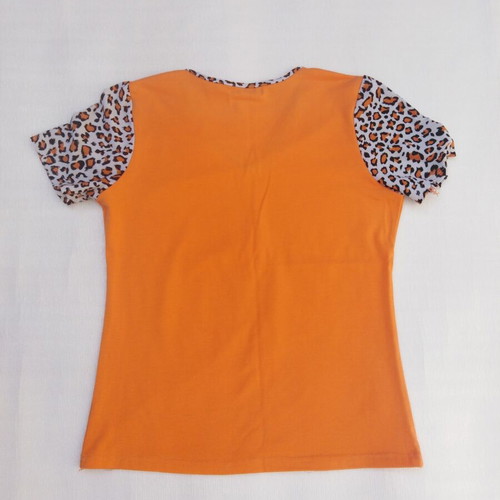Vintage women's t-shirt with leopard sleeves, like new, orange
