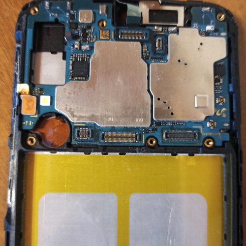 Samsung A20e motherboard used, with cameras, no screen