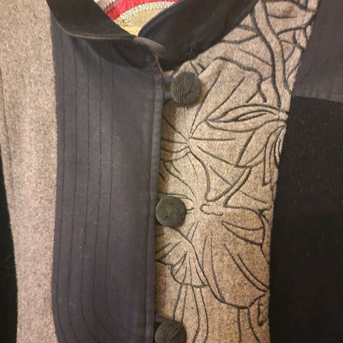 Velvet half coat like new, size M