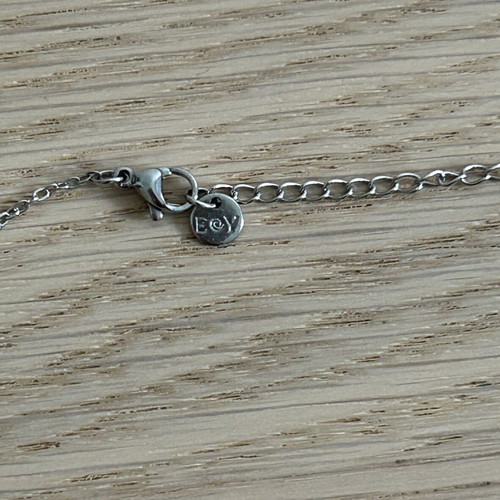 Women's silver necklace