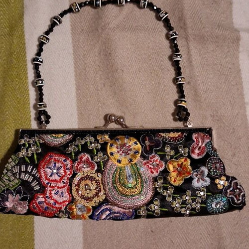 Vintage women's bag like new, multicolored with embroidered flowers
