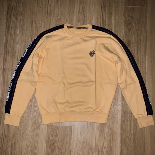 NRT Martini Yellow Sweatshirt size L like new
