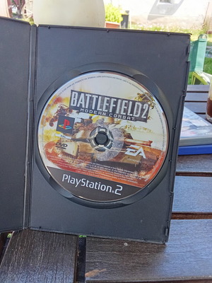 Battlefield 2: Modern Combat PS2 game used, loose disc PAL