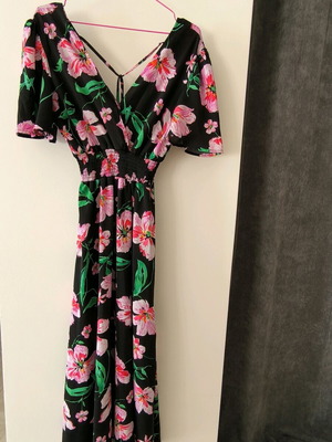 Airy floral long dress new, black multicolor
