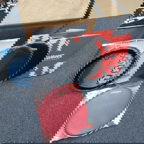 Drum Heads Set 14" Evans Hydraulic, Aquarian, Remo with Free Cymbal