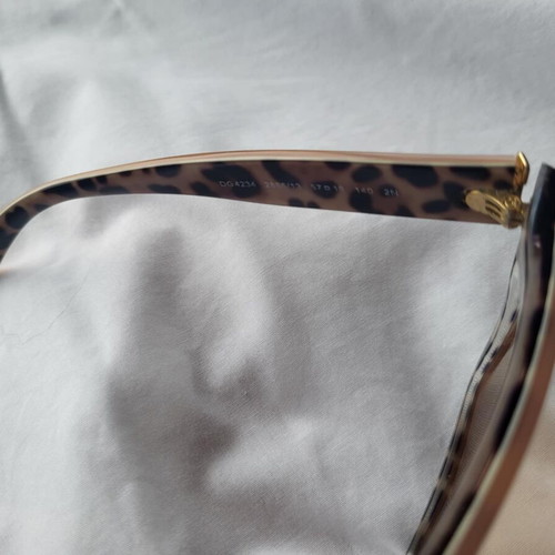 Dolce & Gabbana sunglasses salmon with leopard pattern like new