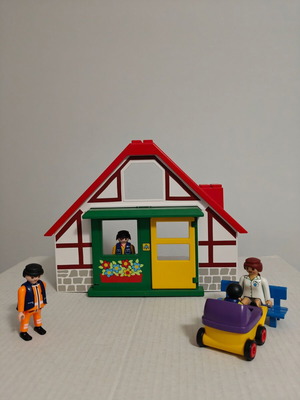 Farm house 5068 употребяван с допълнителен Playmobil