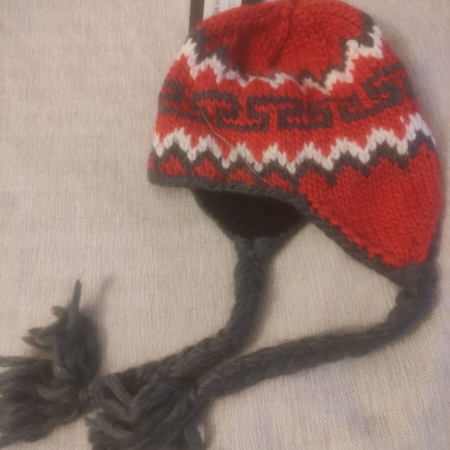 Salewa hat new, red