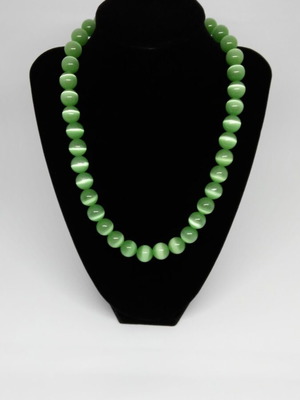 Handmade necklace with green quartz beads, 46 cm length, new