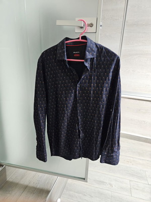 Men's shirt like new, blue, size large, medium fit