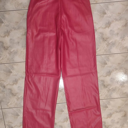 Leather fuchsia pants like new, waist 76cm, length 105cm