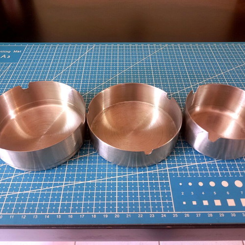 Metal ashtrays set of 3 used for indoor and outdoor