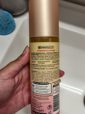 Isana Heat Protection Spray for Hair used