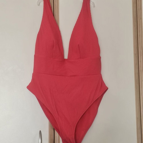 H&M red one-piece swimsuit like new, size XXL