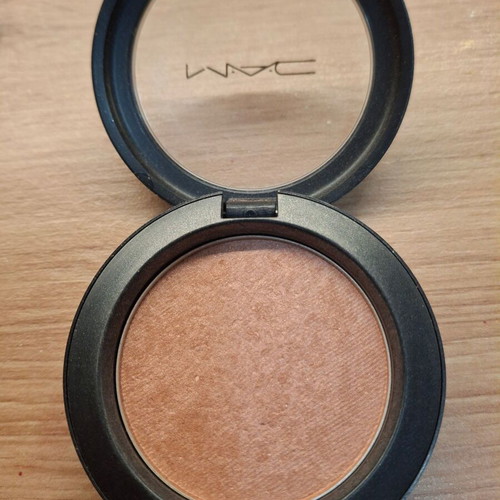 Mac Margin blush like new