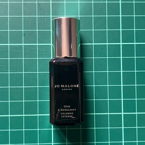 Jo Malone Oud & Bergamot Cologne Intense mini perfume used