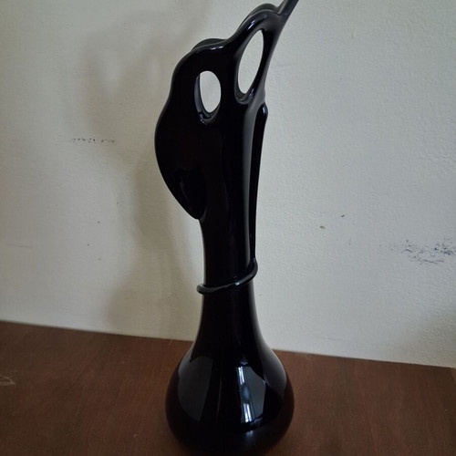 Black art glass vase set like new with gift vase