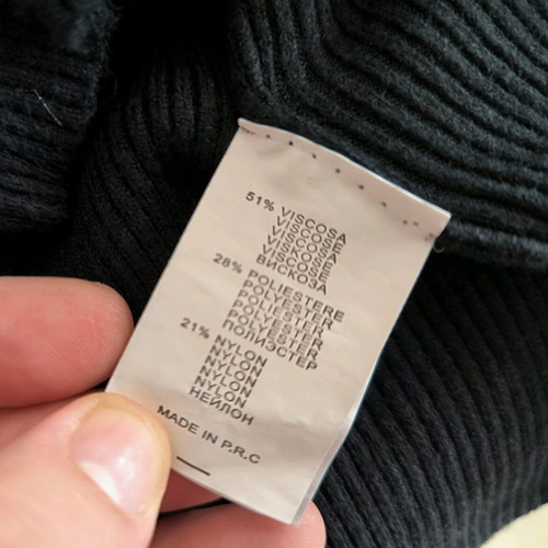Women's sleeveless blouse black like new with small turtleneck