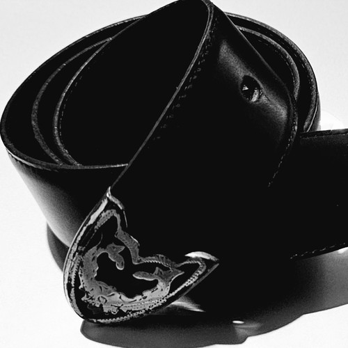Richard Gampel leather belt new, black with silver buckles