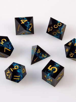 Dungeons & Dragons Dice Set with Pouch new sharp-edge