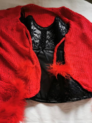 Wool cardigan with fur, red, size M