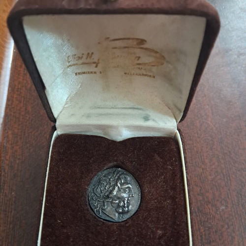 Ancient Coin Replica like new, collectible souvenir