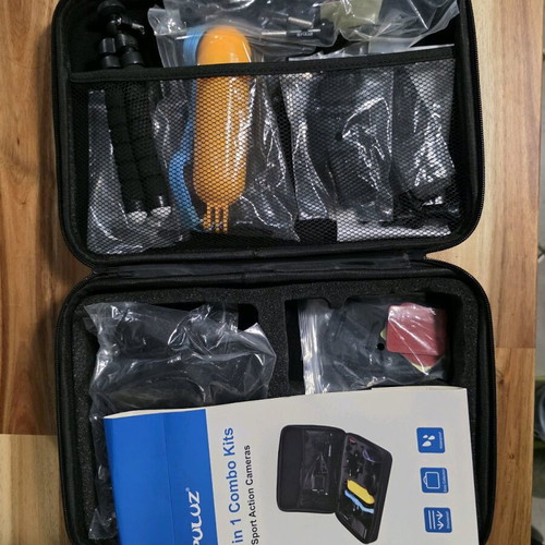 GoPro HERO 12 Black like new, package with accessories and 2 memory cards