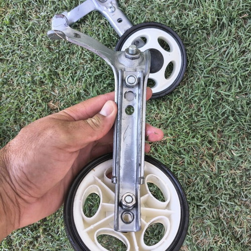 Bicycle training wheels 16" - 24" adjustable height