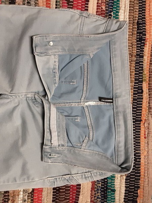 Τζίν Calzedonia σωλήνας push up μεταχειρισμένο, ανοιχτό χρώμα