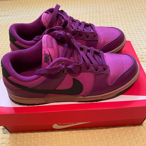 Nike Dunk low purple athletic shoes like new size 41