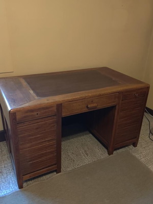 Vintage wooden desk used, 130×70 cm, quality craftsmanship