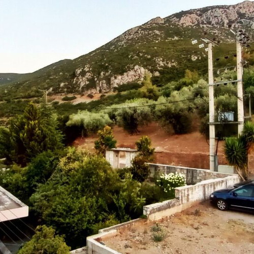 Apartment 2nd floor in Avlona Attica with view and parking