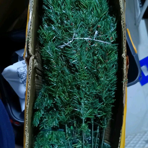 Super Coloranto Christmas tree 1.80 m like new