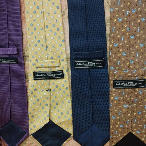 Salvatore Ferragamo silk ties pack of 7 like new