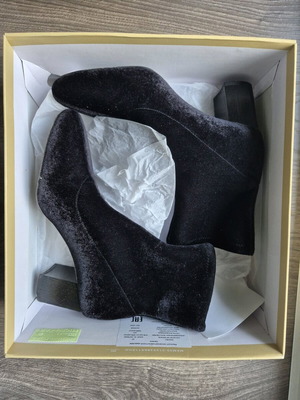 Michael Kors ankle boots like new, black, size 37