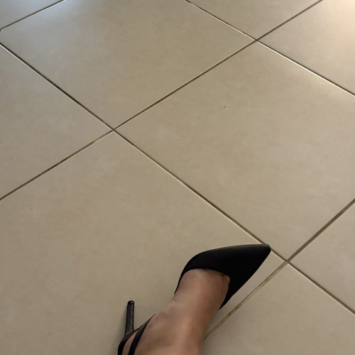 Bozikis satin heels size 40, like new, 10 cm