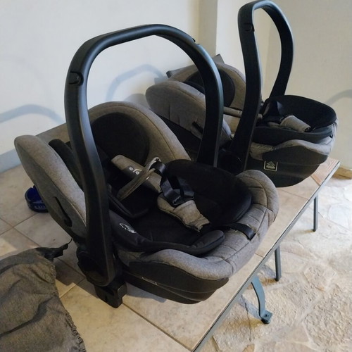 Motherbaby twin stroller 3 in 1 like new