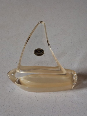 Crystal sailboat RCR like new, Made in Italy