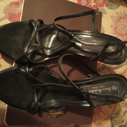 Black leather sandals size 39 used