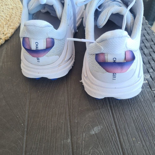 Hoka Challenger 8 women's running shoes size 39,1/3 like new